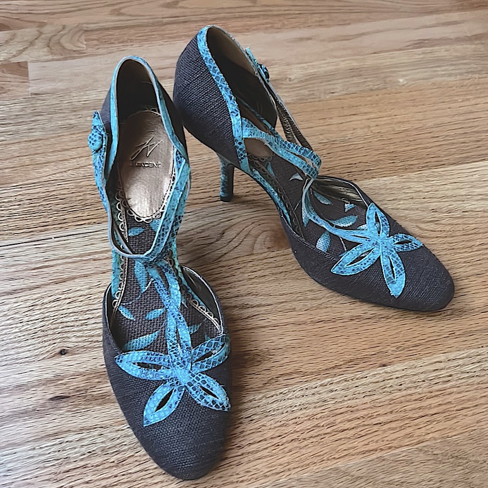 J. Vincent heels. US size 8M. Excellent condition.